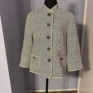Peck & Peck Black and White Patterned Jacket